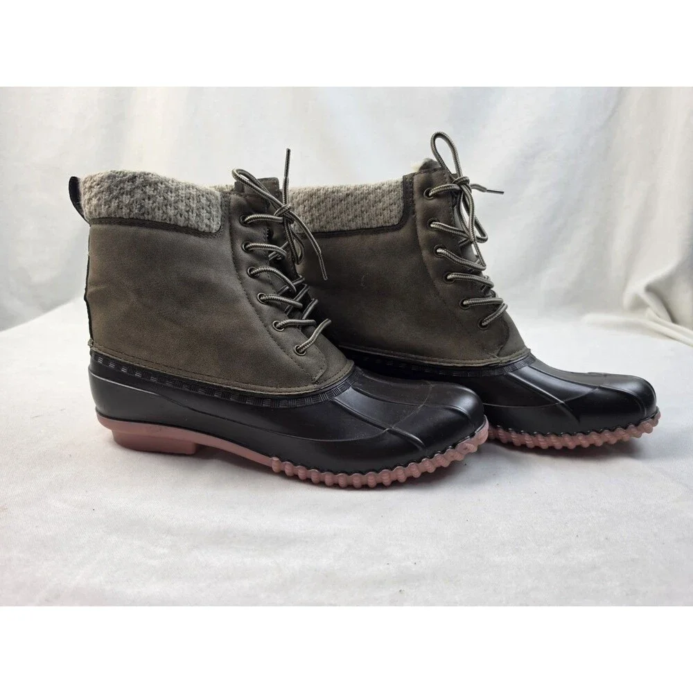 Women's Two Tone June Collar Knit Collar Duck Boots By Maurices. Size 11